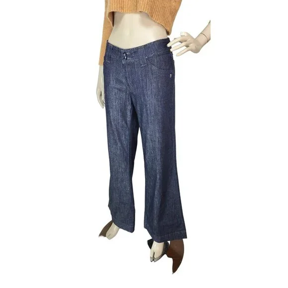 Levi's Dark Wash High-Waisted High Loose Flare Denim Bell Bottom Jeans W…